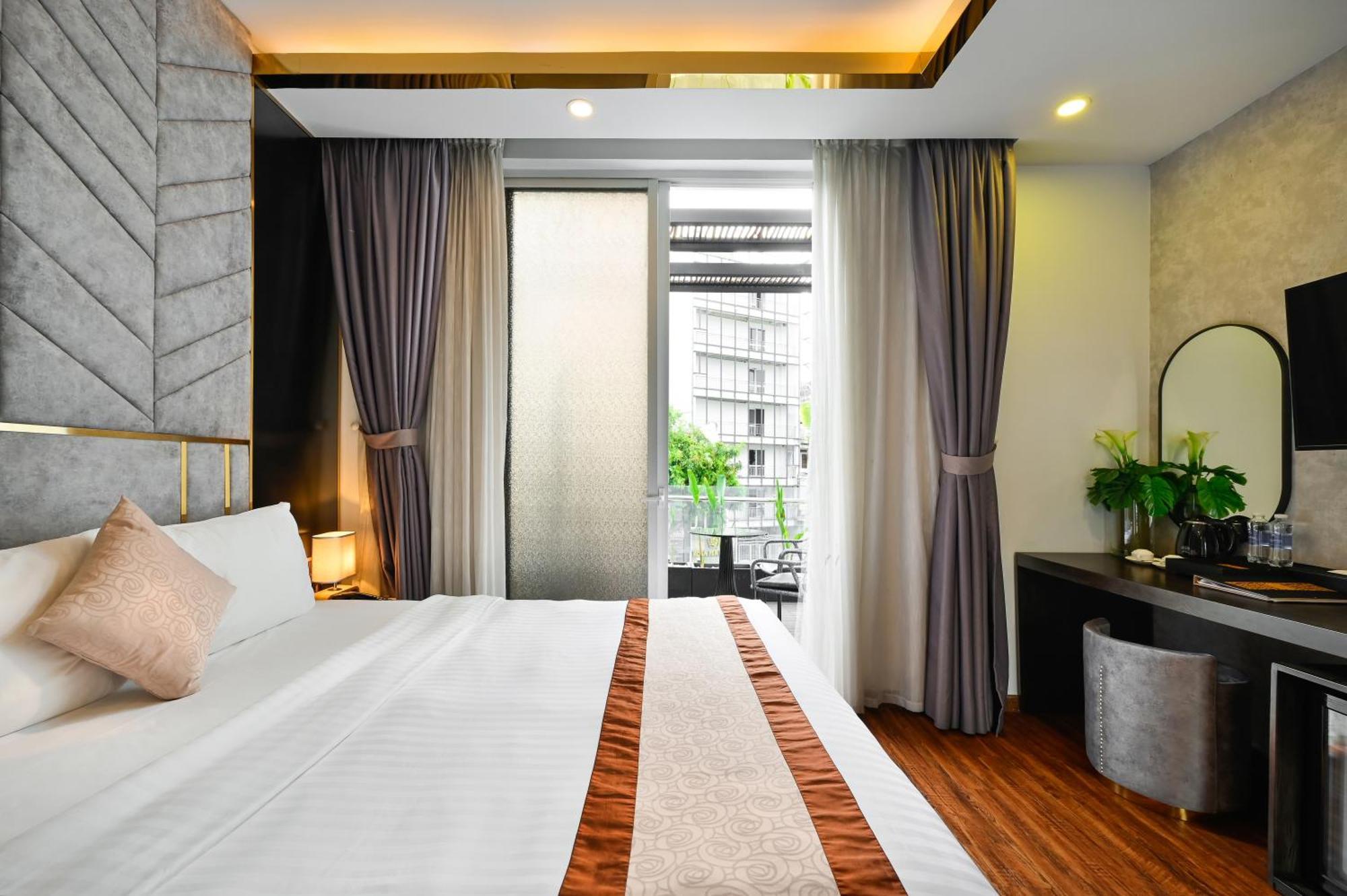 Cicilia City Hotel Saigon Center Ho Chi Minh City Exterior photo